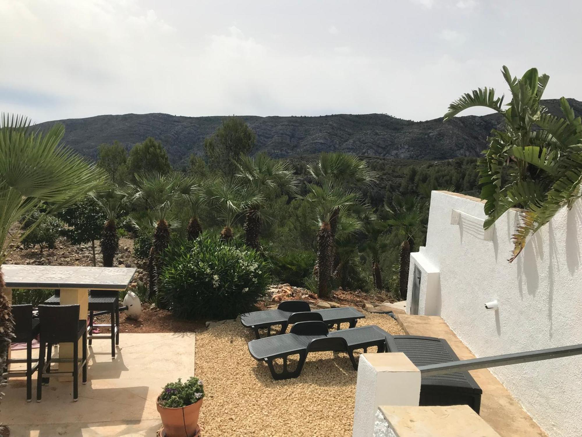 Luxe Appartement Met Tuin Benidoleig Exterior foto
